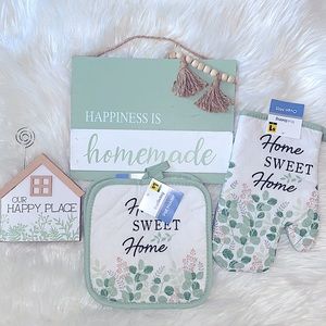 True Living Green Leaf Print Kitchen Decor Bundle